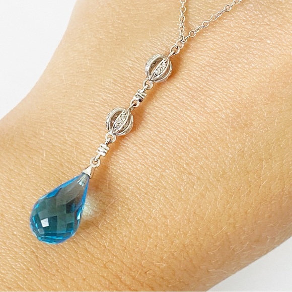 14k white gold diamond & blue topaz briolette lavalier necklace 18” - Picture 4 of 10